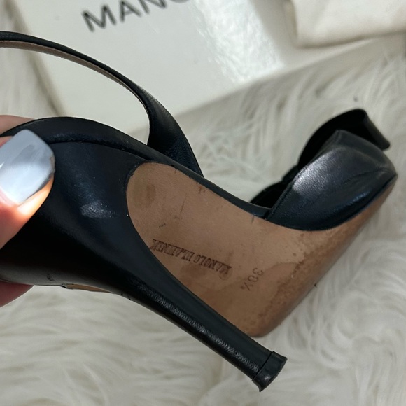 Manolo Blahnik Leather Slingback Pumps, Bow Detail, EU size 38.5 - Picture 7 of 9